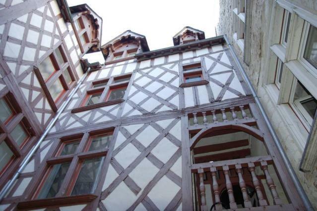 Charme Et Confort Blois Centre Exterior foto