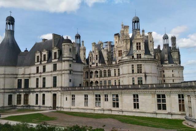 Charme Et Confort Blois Centre Exterior foto